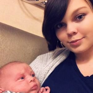 Meet your Posher, Abbie